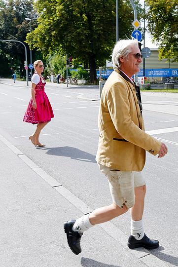 Bettina Wulff mit Stefan Schaffelhuber am Samstag auf der Wiesn.