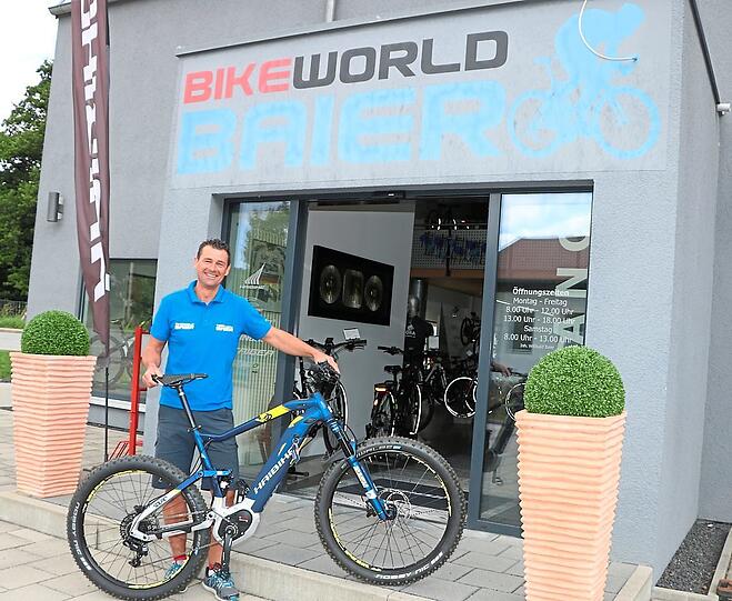 Willi Baier von Bike-World Baier sagt, der Marktanteil für E-Bikes und Pedelecs steigt ständig. Die Vorteile gilt es zu nutzen.