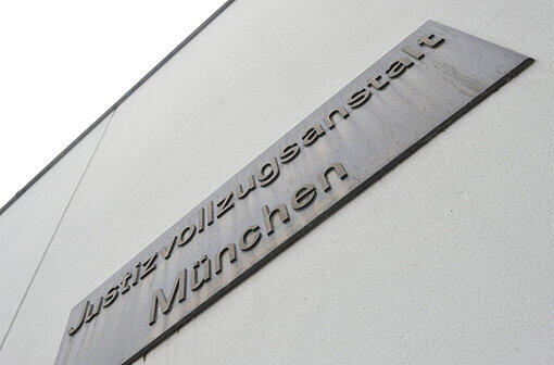 Der mutmaßliche Täter sitzt derzeit in der JVA München (Archivbild).