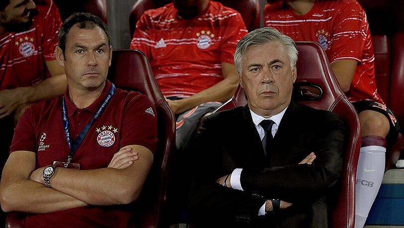 Carlo Ancelotti geht mit seiner Mannschaft hart ins Gericht nach dem 0:1 gegen Atlético Madrid. Carlo Ancelotti geht mit seiner Mannschaft hart ins Gericht nach dem 0:1 gegen Atlético Madrid.
