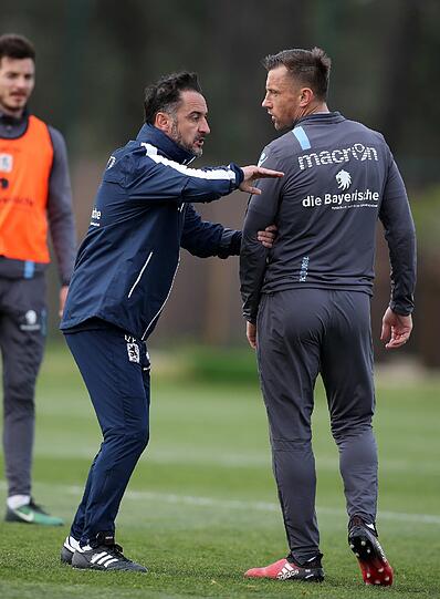 Schuften, stemmen, springen bis zu Erschöpfung. Die schweißtreibenden Trainingsbilder vom Dienstag zum Durchklicken.