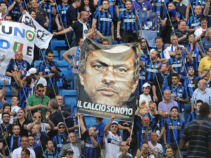 Ein Porträt des Triple-Trainers Jose Mourinho
