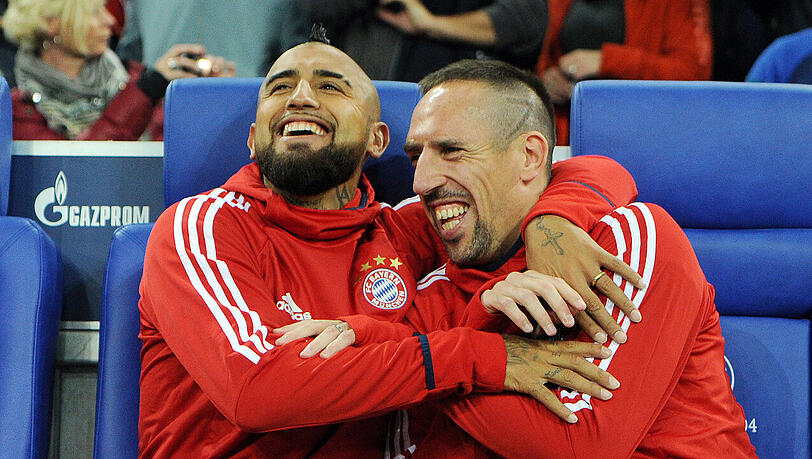 Arturo Vidal und Franck Ribéry hatten auch auf der Ersatzbank ihren Spaß. Arturo Vidal und Franck Ribéry hatten auch auf der Ersatzbank ihren Spaß.