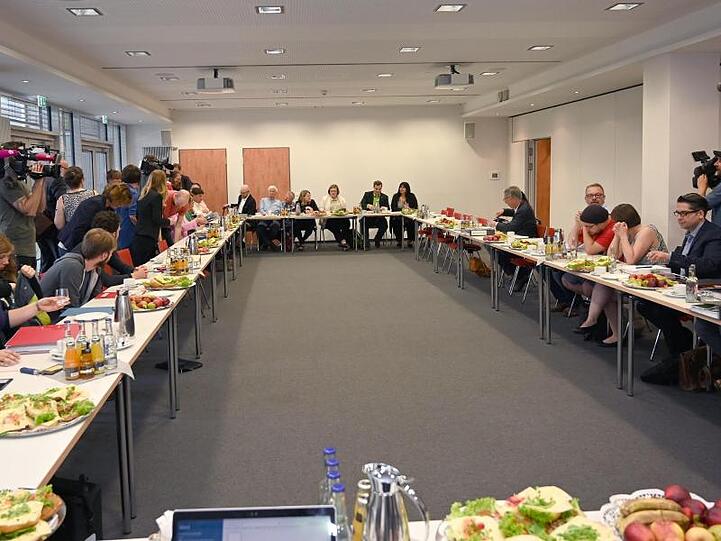 Den Verhandlungen in Bremen wird auch deshalb bundespolitische Bedeutung beigemessen.