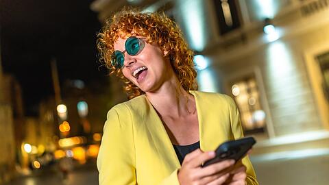 Wer während dem ESC gemeinsam in Basel feiern möchte, findet in der eigenen App zum Event die richtigen Orte und den Weg dorthin.