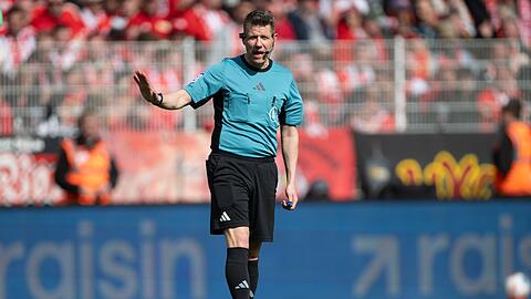 Letzter Bundesliga-Einsatz: Patrick Ittrich beendet seine Schiedsrichter-Karriere.