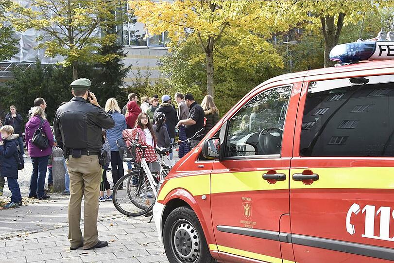 Die Schule musste evakuiert werden.