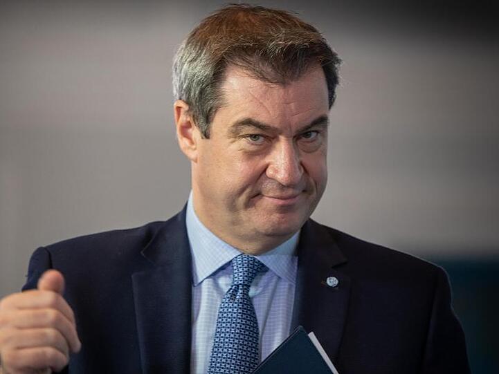 Der 500-Euro-Bonus für Pflegekräfte ist beschlossen. Das erklärte Söder auf Twitter und kurz darauf in einer Pressekonferenz. (Symbolbild)