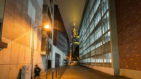 Die Commerzbank-Zentrale in Frankfurt. (Archivbild)