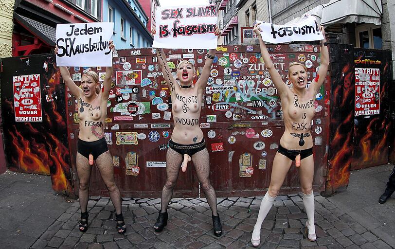 Femen protestiert in Hamburg - die Bilder.