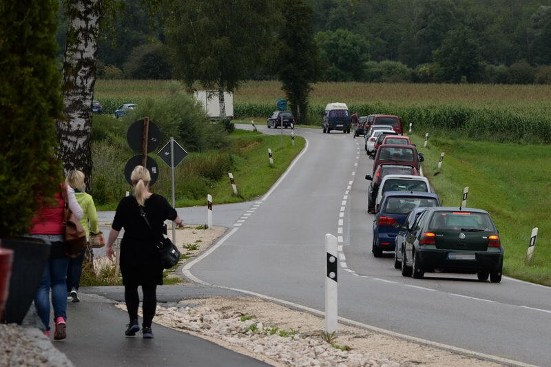 Stau rund um den Chiemsee wegen Chiemsee Reggae Summer. Die Bilder.