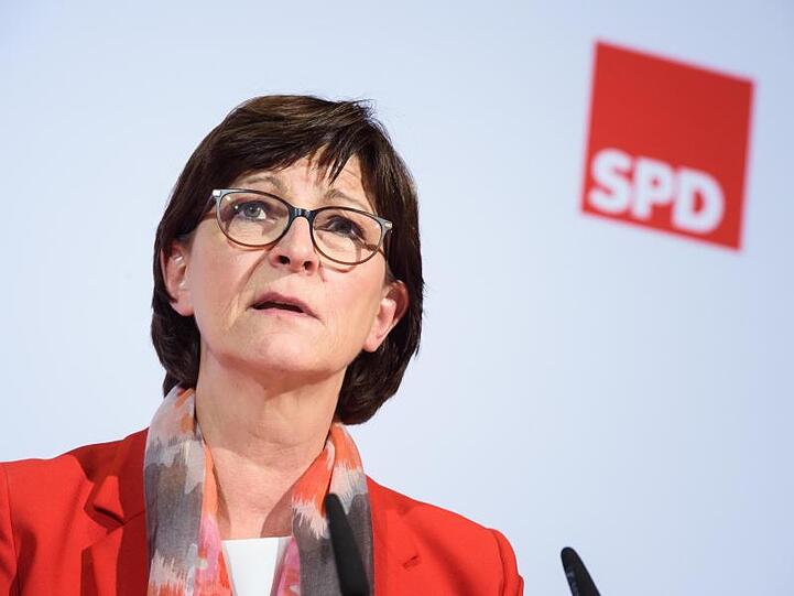 Saskia Esken, Bundesvorsitzende der SPD, stellt eine einmalige Vermögensabgabe zur Finanzierung der Corona-Krise zur Diskussion.