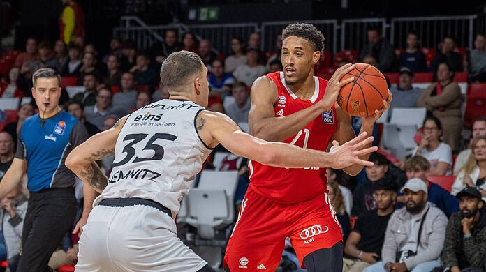 Augustine Rubit begeistert mit 22 Punkten ab