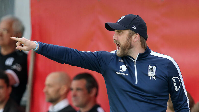 Übernahm den TSV 1860 in der Regionalliga Bayern: Löwen-Trainer Daniel Bierofka. Übernahm den TSV 1860 in der Regionalliga Bayern: Löwen-Trainer Daniel Bierofka.