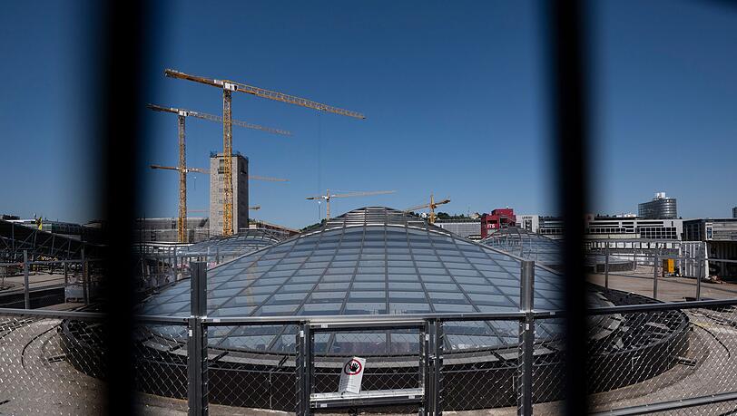 Wird nicht nur sp&auml;ter fertig, sondern auch teurer: der neue Stuttgarter Hauptbahnhof.
