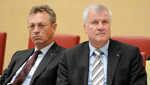 Siegfried Schneider (l.) und Horst Seehofer Siegfried Schneider (l.) und Horst Seehofer