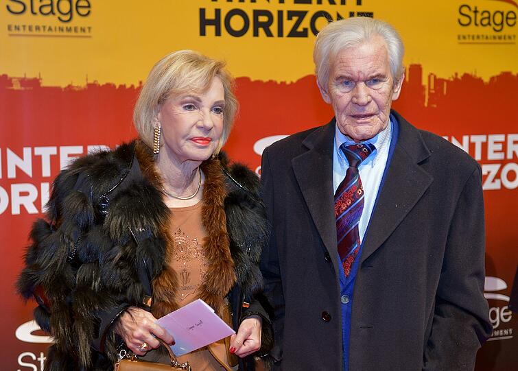 Die ehemaligen Nachrichtensprecher Dagmar Berghoff und Wilhelm Wieben