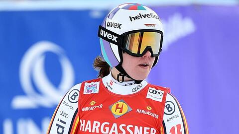 Viktoria Rebensburg schied im Parallel-Riesenslalom früh aus.