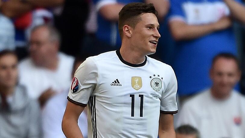 Julian Draxler freut sich auf seinen Nachwuchs.