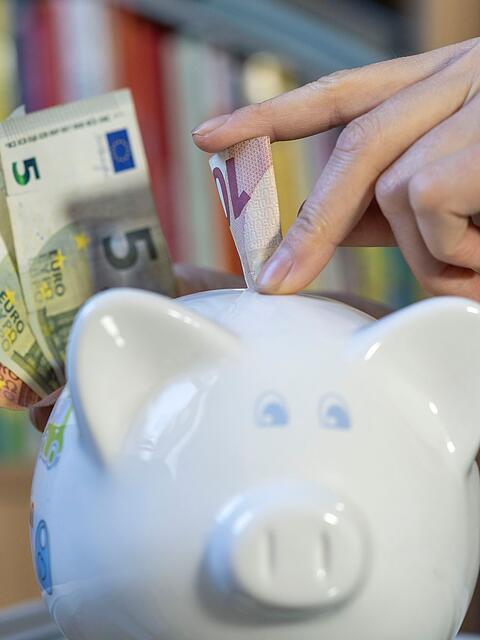 Kinder sollen k&uuml;nftig Geld vom Staat bekommen, um Verm&ouml;gen f&uuml;rs Alter aufzubauen. (Illustration)