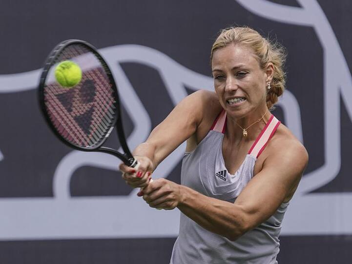 Hat noch keine Pläne für die Rückkehr auf die Tennis-Tour: Angelique Kerber bei einem Show-Kampf in Bad Homburg.