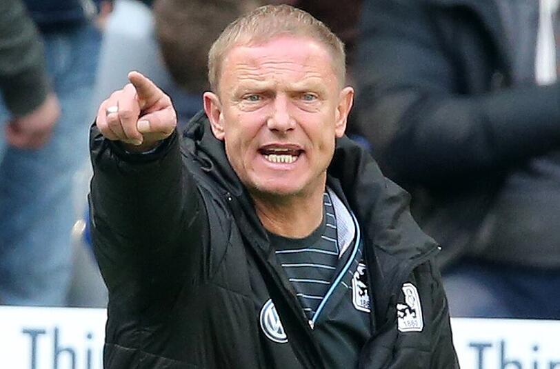 Wäre im Falle des Klassenerhalts am Montag noch nicht ansprechbar: Löwen-Trainer Torsten Fröhling.