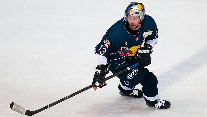 Kapitän Michael Wolf fehlt dem EHC mehrere Wochen. Kapitän Michael Wolf fehlt dem EHC mehrere Wochen.