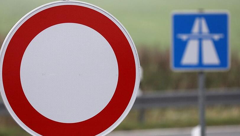 Vollsperrung: Die B2 wird Anfang Oktober komplett gesperrt (Symbolbild) Vollsperrung: Die B2 wird Anfang Oktober komplett gesperrt (Symbolbild)