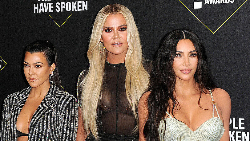 Ein Teil des umfangreichen Kardashian-Klans: Kourtney Kardashian, Khloé Kardashian und Kim Kardashian West (v.l.n.r.) Ein Teil des umfangreichen Kardashian-Klans: Kourtney Kardashian, Khloé Kardashian und Kim Kardashian West (v.l.n.r.)