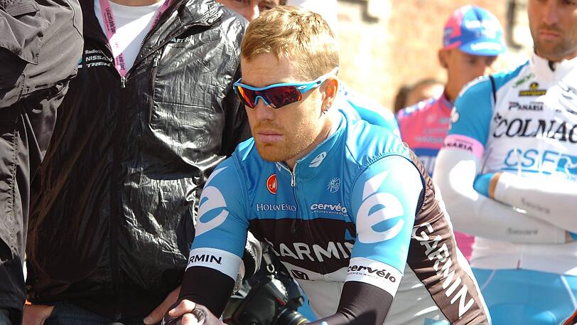 Wouter Weylandt stürzte am 9. Mai 2011 während des Giro d&rsquo;Italia in der Abfahrt vom Passo del Bocco rund 25 Kilometer vor dem Ziel der dritten Etappe in Rapallo schwer und verstarb noch an der Unfallstelle.