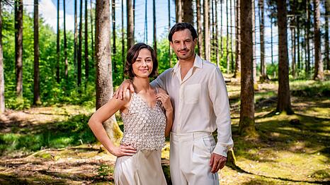 Pippa Fee Rupperti und Jaime Ferkic spielen das neue "Sturm der Liebe"-Traumpaar, Emilia und Massimo.
