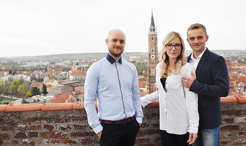 Sie wollen, dass es auf der Burg nicht mehr &bdquo;doudlt&ldquo; (v.l.): Kristian Sorman, Martina Brandmeier und Oliver Blobner.