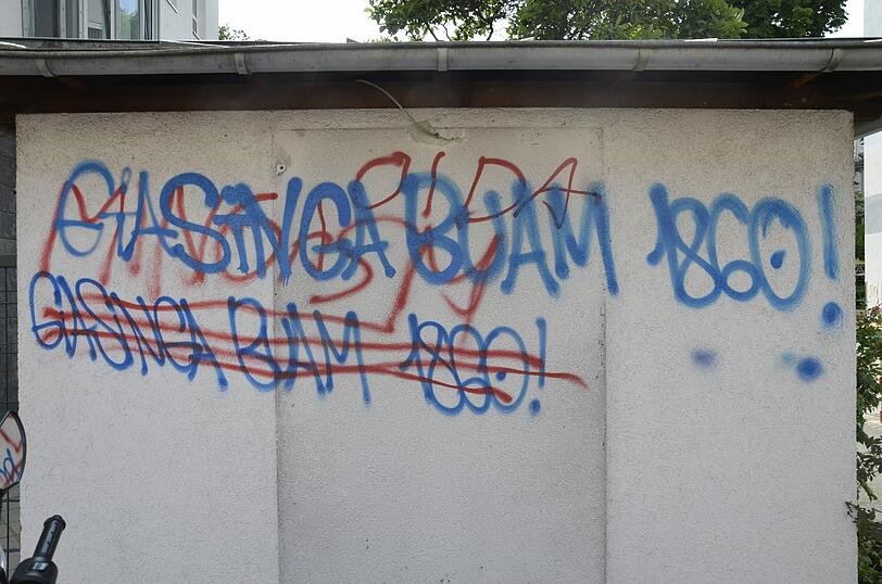 Welche Gruppe hier wen bekämpft, ist kaum noch zu erkennen.