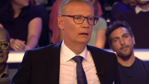 "Wer wird Millionär": Günther Jauch wird in seiner Jubiläumssendung überrascht.