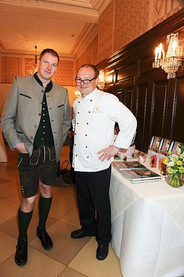 Adi Nairz und Dietmar F. Muthenthaler (Demel)