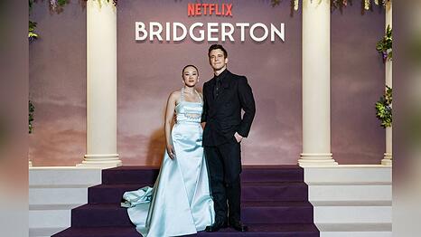 Yerin Ha und Luke Thompson r&uuml;cken in der neuen "Bridgerton"-Staffel in den Fokus.