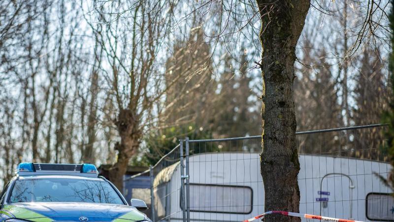 Nach dem massenhaften sexuellen Missbrauch auf dem Campingplatz bei Lüdge hat die Polizei den Platz erneut nach Hinweisen durchsucht.