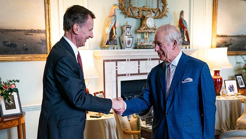 Finanzminister Jeremy Hunt und K&ouml;nig Charles III. trafen sich am 5. M&auml;rz im Buckingham-Palast.
