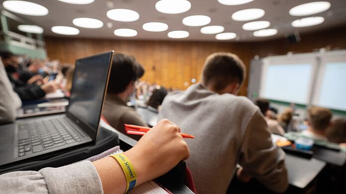 Das Audimax an der Universität Hannover.
