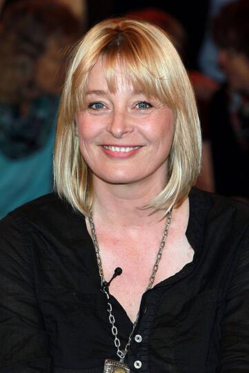 Jessika Cardinahl war 1985 bei "Otto - der Film" mit Otto Waalkes dabei - nun zieht sie zusammen mit Quentin Parker ins "Sommerhaus" ein.