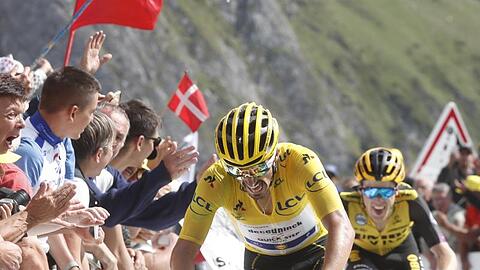 Julian Alaphilippe will auch auf der 15. Tour-Etappe das Gelbe Trikot verteidigen.