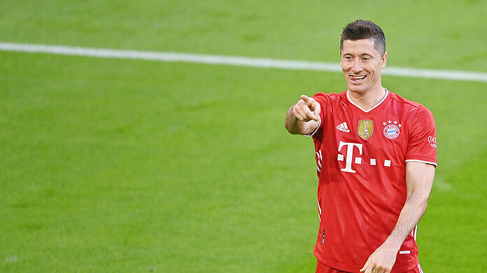 Geht am Samstag in Freiburg wieder auf Torejagd: Weltfußballer Robert Lewandowski vom FC Bayern