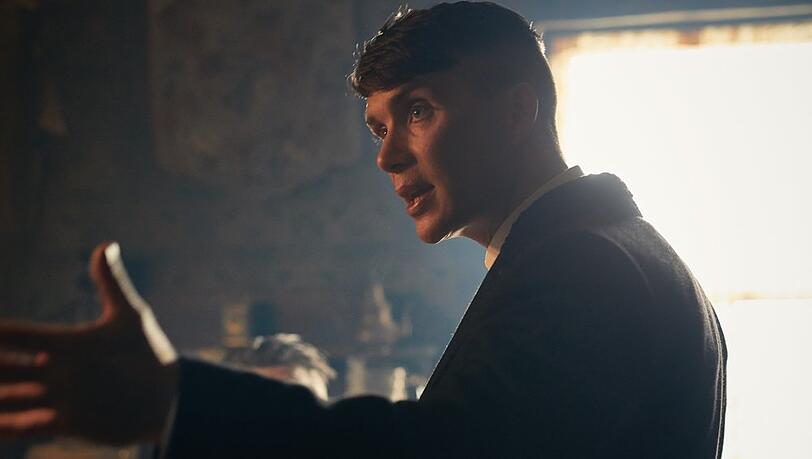 Cillian Murphy soll in einem neuen "Peaky Blinders"-Film erneut in die Rolle von Tommy Shelby schlüpfen.