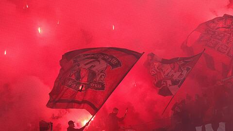 Die Fans sorgten f&uuml;r hei&szlig;e Atmosph&auml;re.