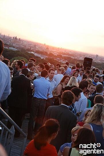 After Work in der Sky Lounge - mehr Bilder unter: www.nachtagenten.de.