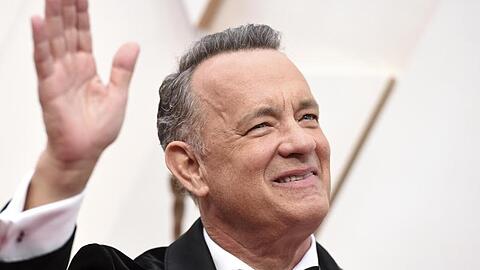 Tom Hanks kommt im Februar zur 92. Verleihung der Academy Awards in das Dolby Theatre in Los Angeles. Hanks und seine Frau Rita Wilson waren im März unter den ersten Prominenten, die ihre Erkrankung mit dem Coronavirus öffentlich gemacht hatten.