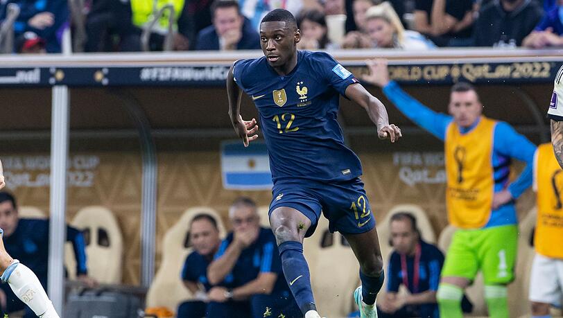 Der ehemalige Frankfurter Randal Kolo Muani im französischen Nationaltrikot.