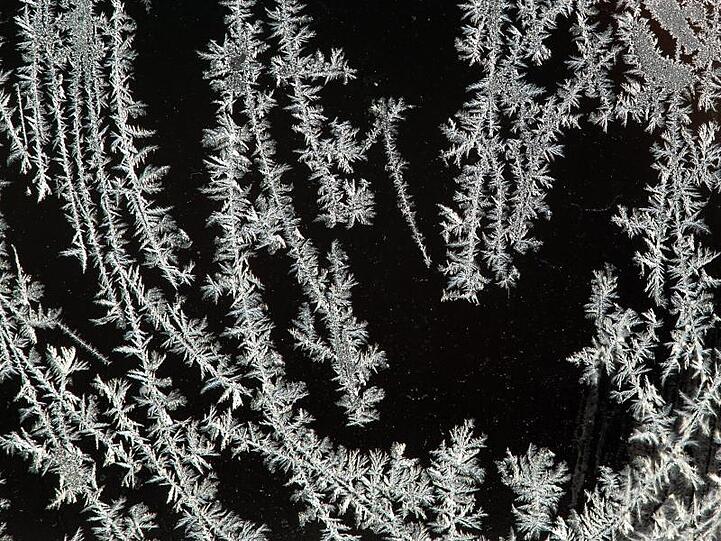 Frost an einer Scheibe. Foto: Sebastian Gollnow