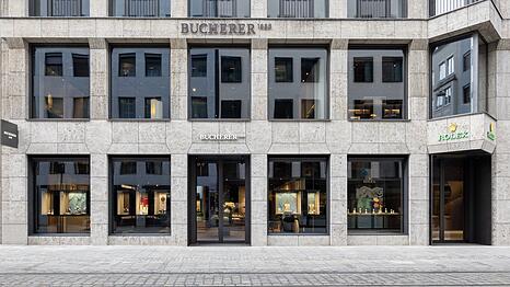 Der neue Bucherer Flagship-Store in der Perusastra&szlig;e 7 verbindet historische Architektur mit modernem Luxus im Herzen der M&uuml;nchner Altstadt.