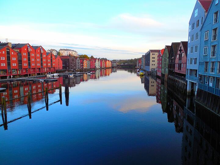 Farbenprächtig: Speicherhäuser in Trondheim.